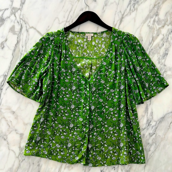 Hinge Green Floral Top - Picture 1 of 6
